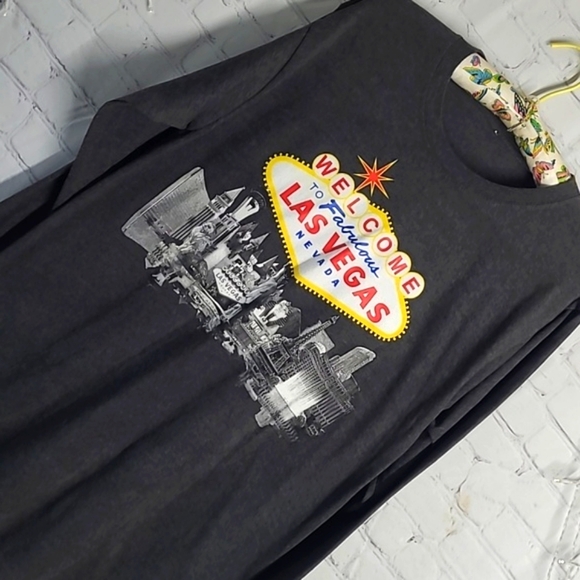 Las Vegas Strip Nevada Casual Gray Graphic Print Long Sleeve Tee Men's Size 2XL - Picture 6 of 17